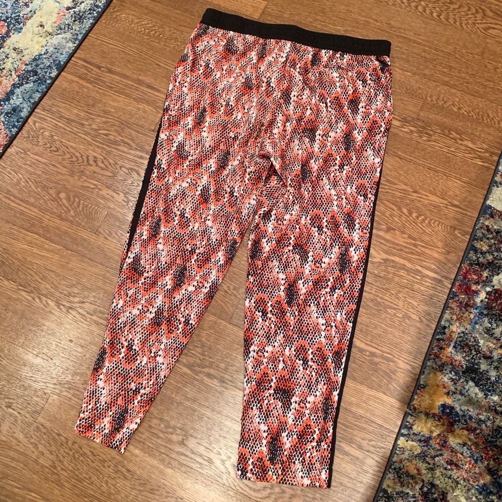 Nwot: Calvin Klein Python Print Pants - image 7